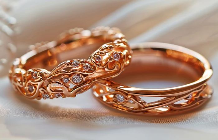 Elegant and Minimalist Gold Ring Designs